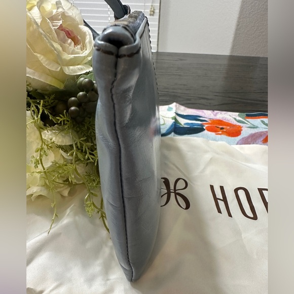 HOBO Blue Wristlet Clutch - Picture 5 of 9